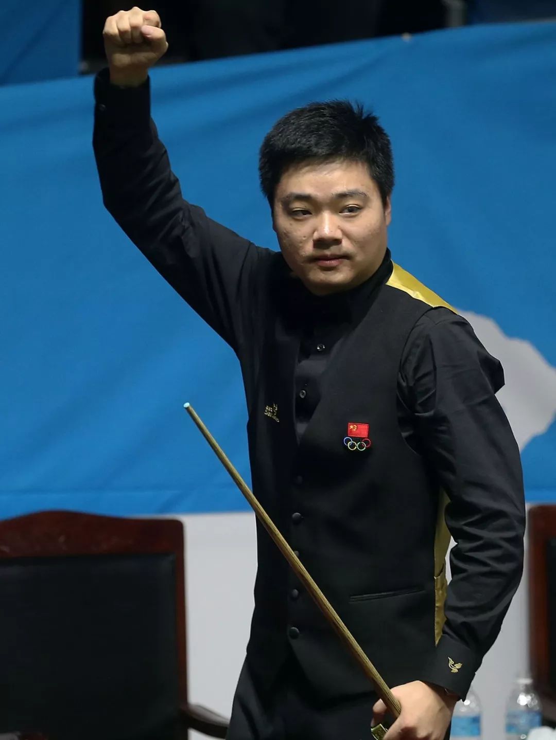 同时在底线 同时在底线