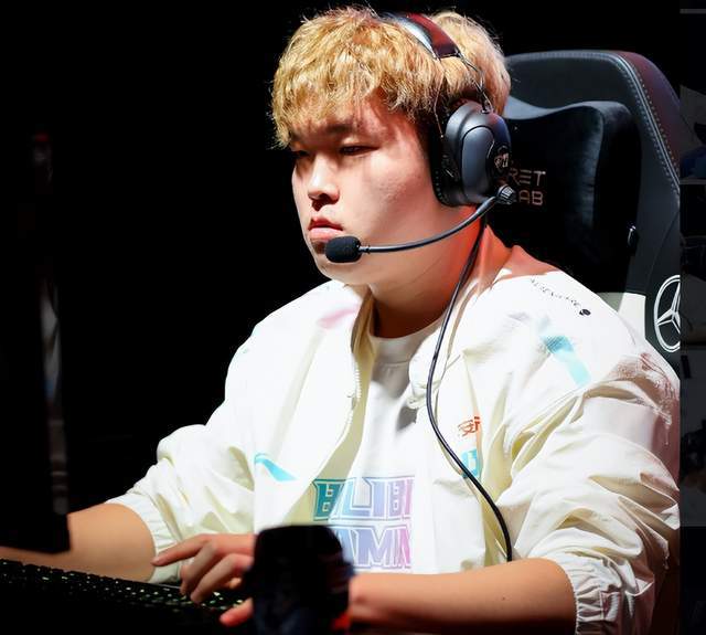 当对手三人 当对手三人