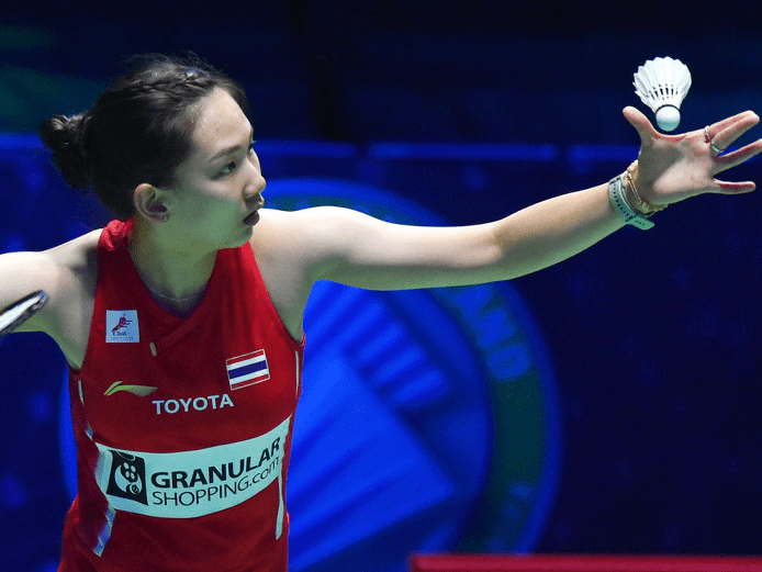 保持了球的 保持了球的